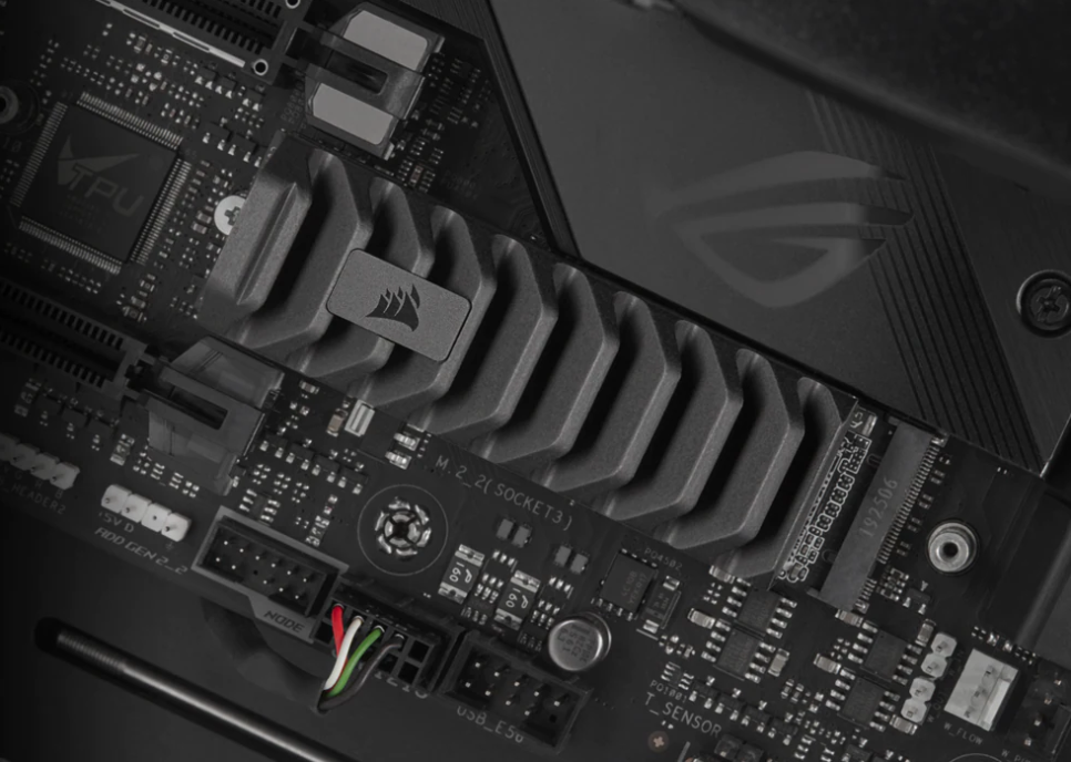 Corsair giới thiệu SSD MP700 PCIe thế hệ 5 M.2 thế hệ tiếp theo, Tốc độ đọc ghi lên đến 10.000 MB / giây