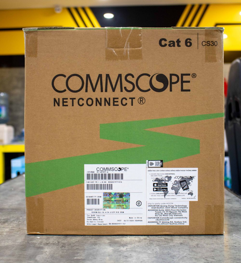 Dây cáp mạng Commscope Cat 6 CS30 1427071-6 ( cuộn 305m)