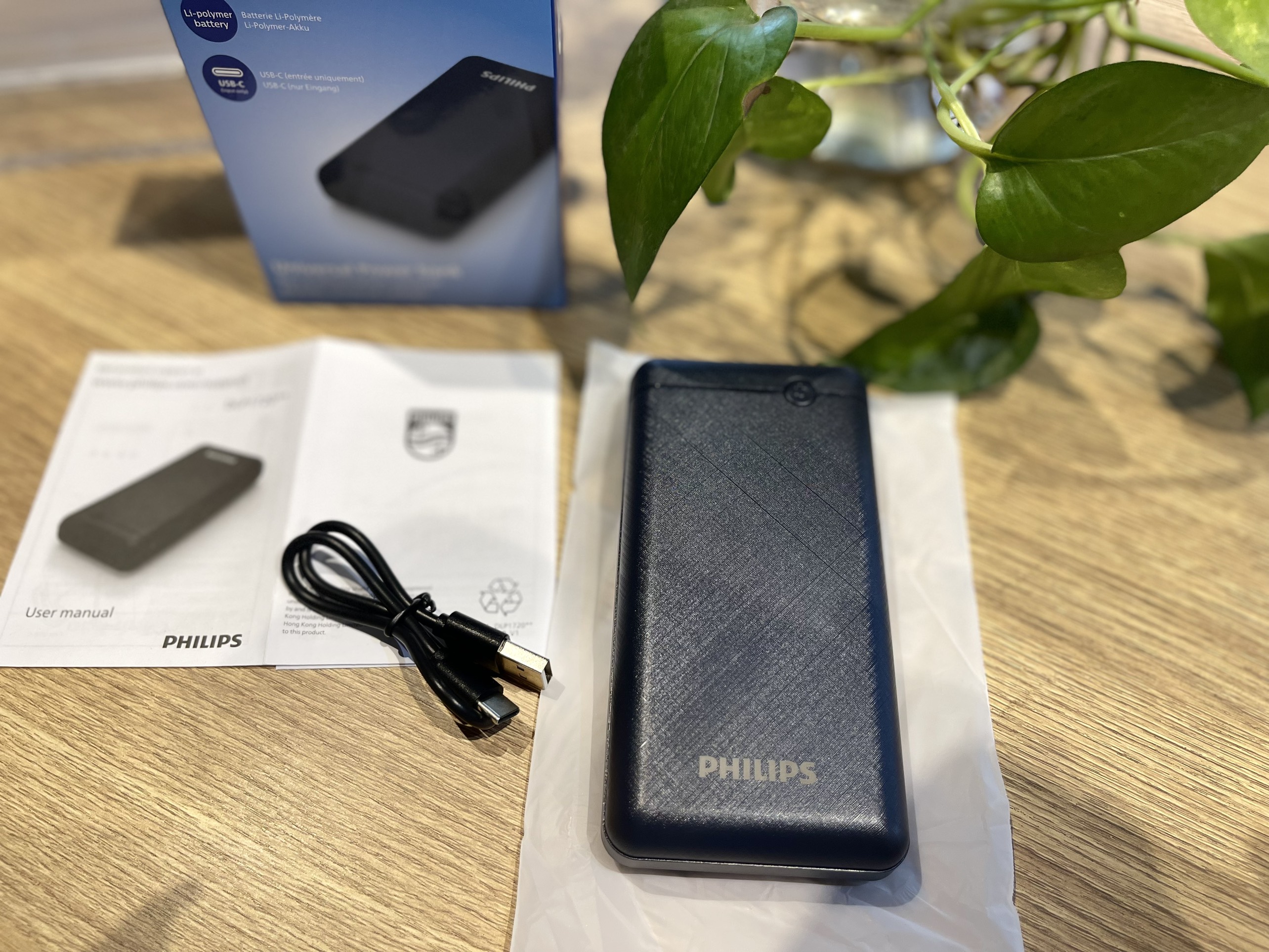 Pin sạc dự phòng Philips DLP1720 20.000mAh Type C - Hàng chính hãng