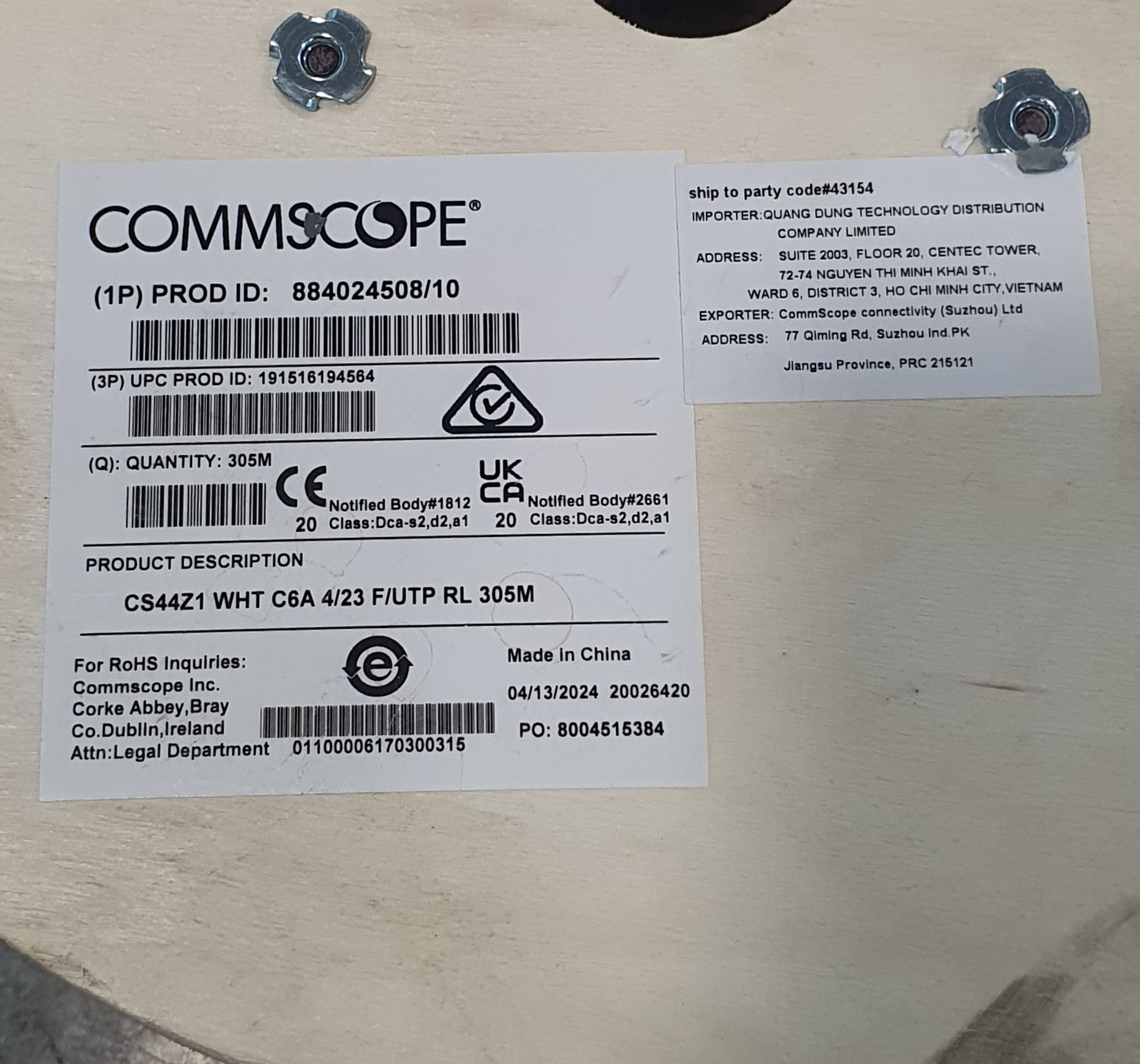 Dây cáp mạng Commscope Cat 6A UTP Cs44z1 884024508/10 (Cuộn 305m)