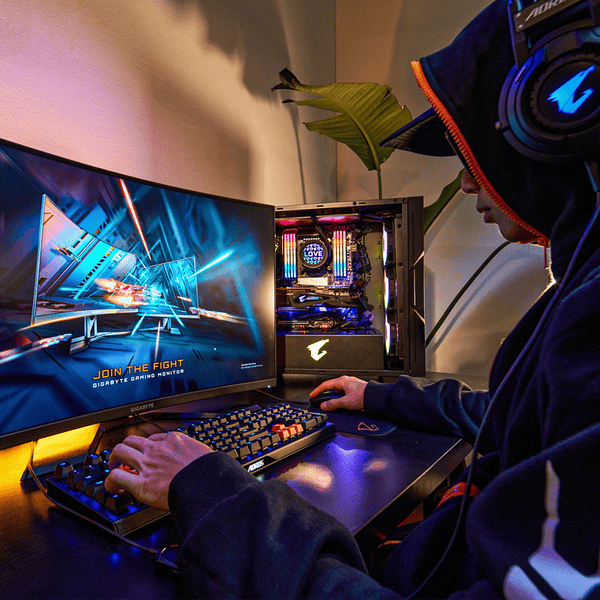 Màn Hình GIGABYTE GAMING G32QC - 31.5 inch - 2K - 165Hz - Gaming